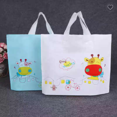 Custom Printed Logo Design Tote Punching Carry Handle Fashion Gift Plastic Bag Clothing Packaging ba